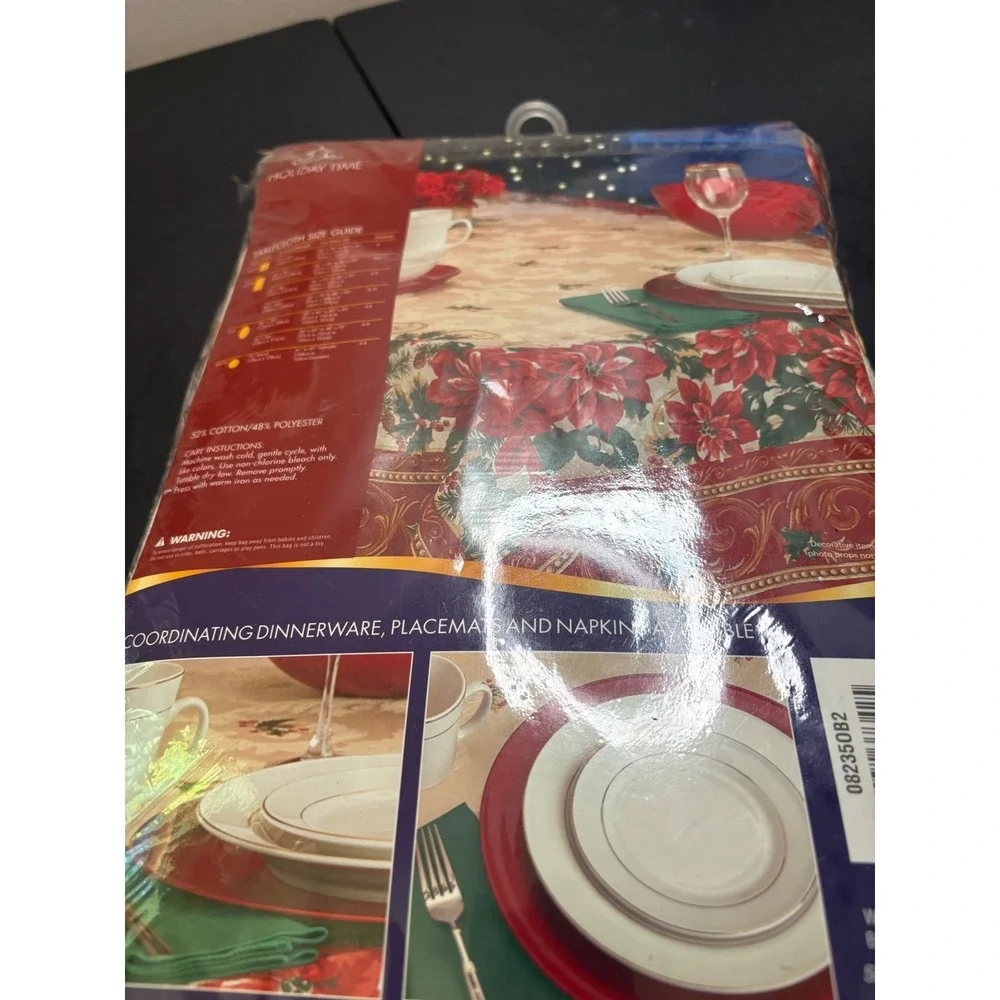 Holiday Time Damask Poinsettia Tablecloth Oblong 60x102 Christmas Holly Cream